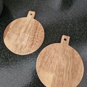 Small Round Wooden Cutting Boards